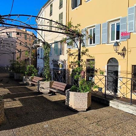 Superbe Appartement 2 Pieces A 2 Pas De La Plage,Dans La Vieille Ville Ментона Экстерьер фото