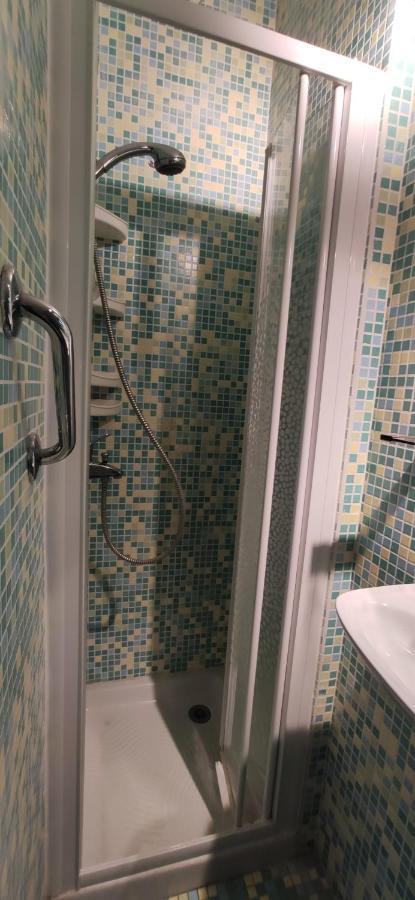 Superbe Appartement 2 Pieces A 2 Pas De La Plage,Dans La Vieille Ville Ментона Экстерьер фото